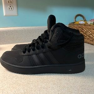 Men’s Adidas Hoops 3.0 Mids, NWOT